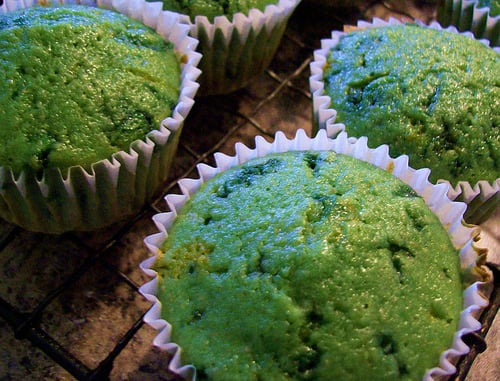 green-slime-cupcakes.jpg